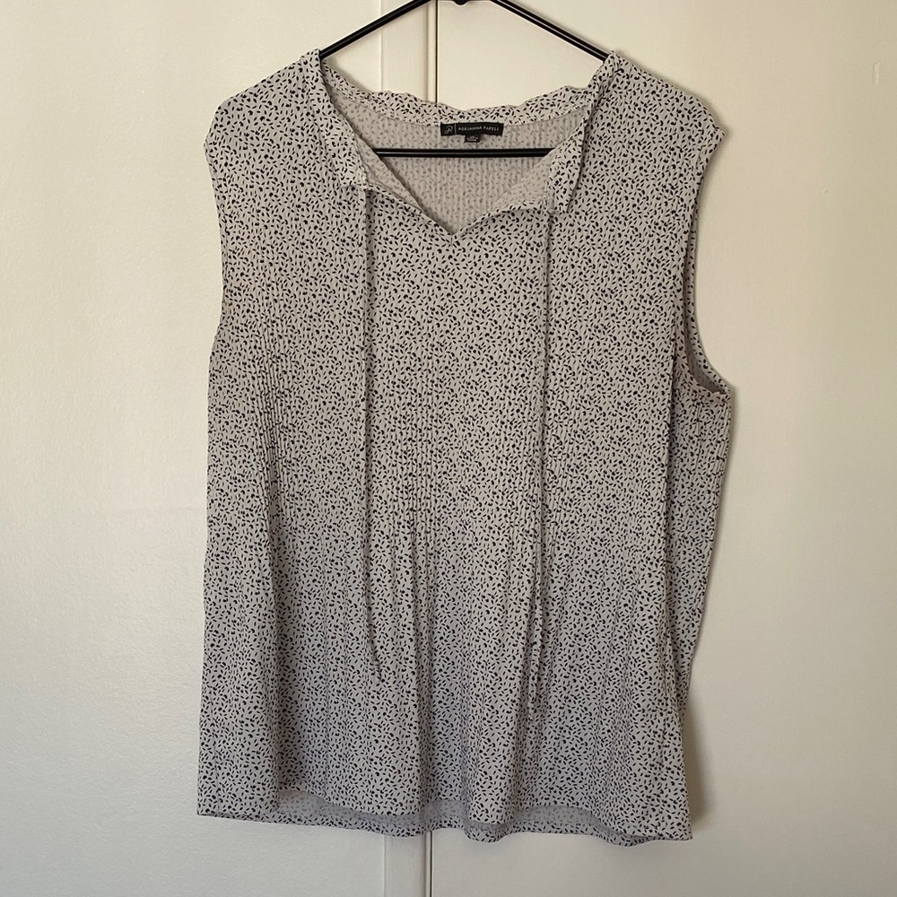 Black and White Patterned Blouse